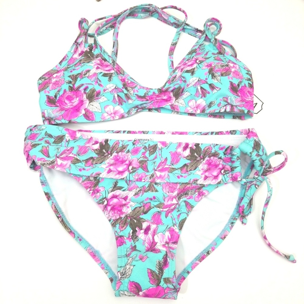 Antiqua Roses Bikini - Picture 4 of 6
